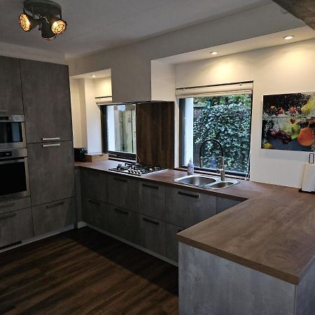 Guesthouse Max Dongen Luaran gambar