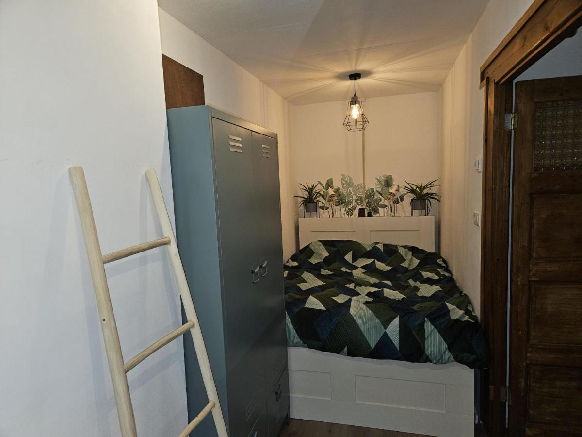 Guesthouse Max Dongen Luaran gambar
