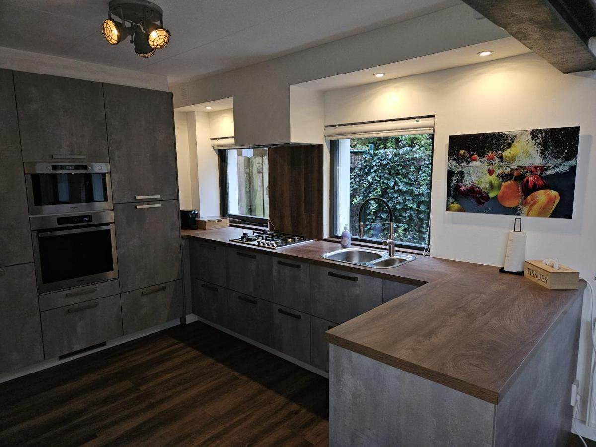 Guesthouse Max Dongen Luaran gambar