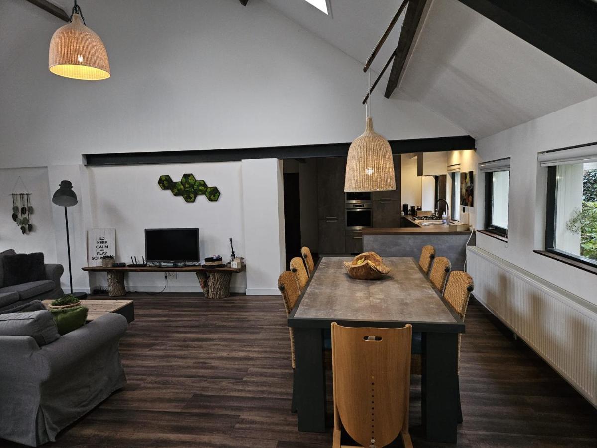 Guesthouse Max Dongen Luaran gambar